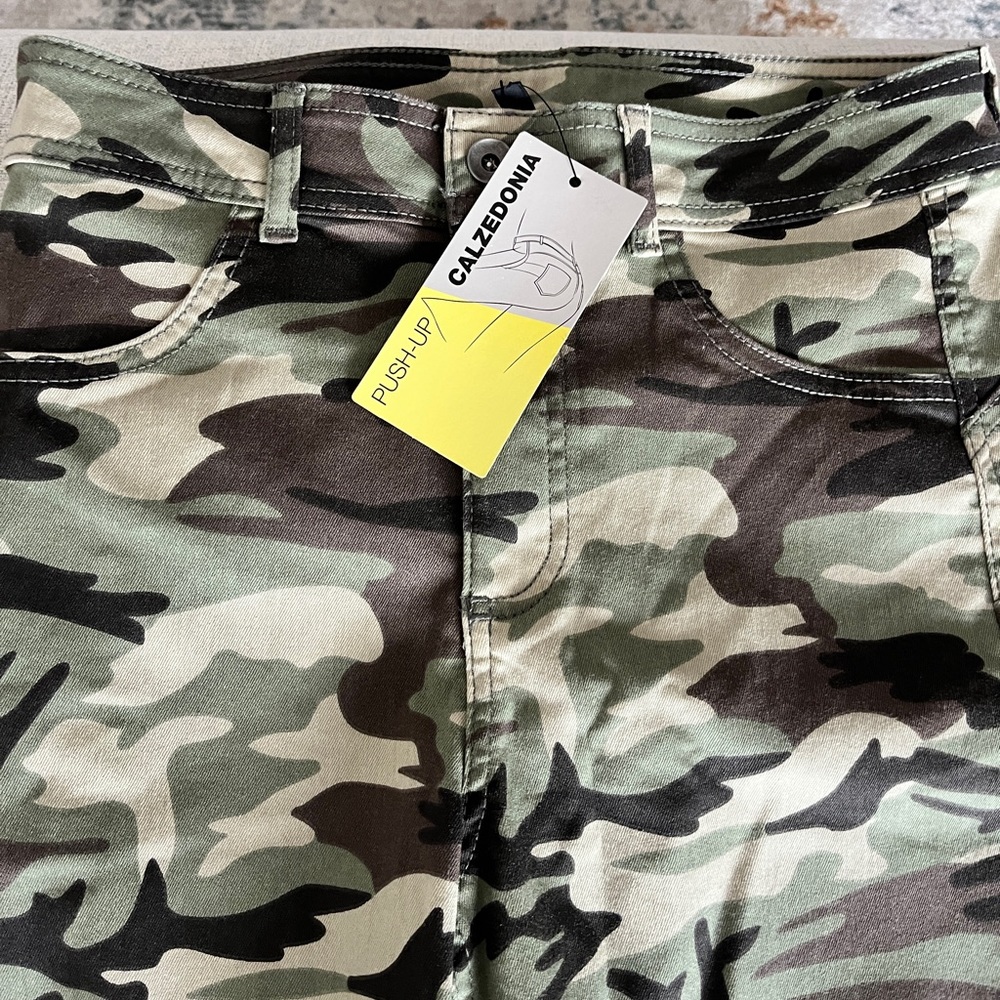 Brand new Pants with TAG